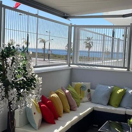 Apartamento Duna Beach Primera Linea De Playa Torrox Luaran gambar