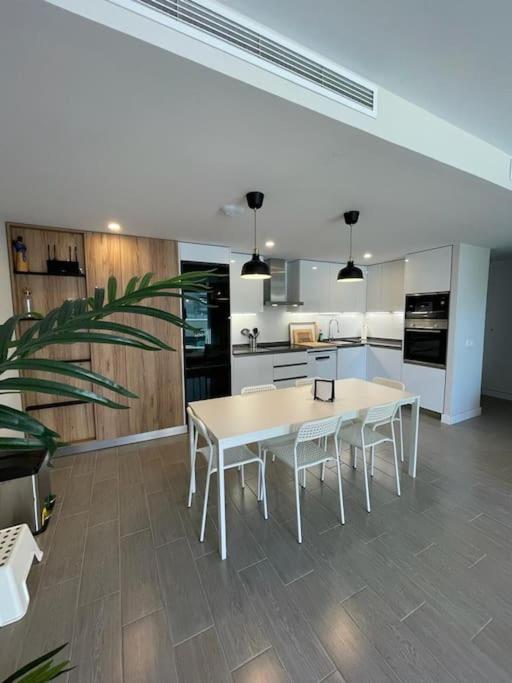 Apartamento Duna Beach Primera Linea De Playa Torrox Luaran gambar