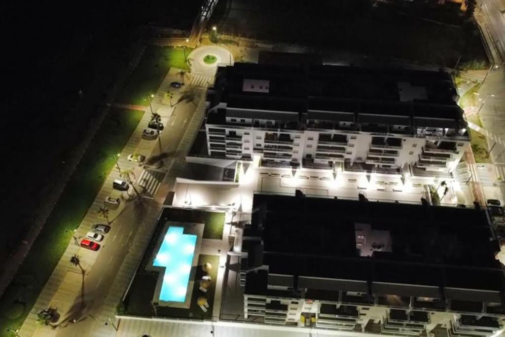 Apartamento Duna Beach Primera Linea De Playa Torrox Luaran gambar