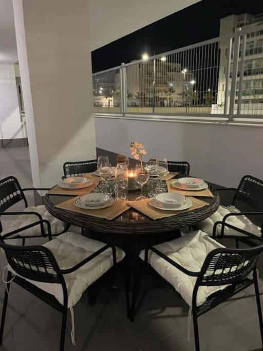 Apartamento Duna Beach Primera Linea De Playa Torrox Luaran gambar