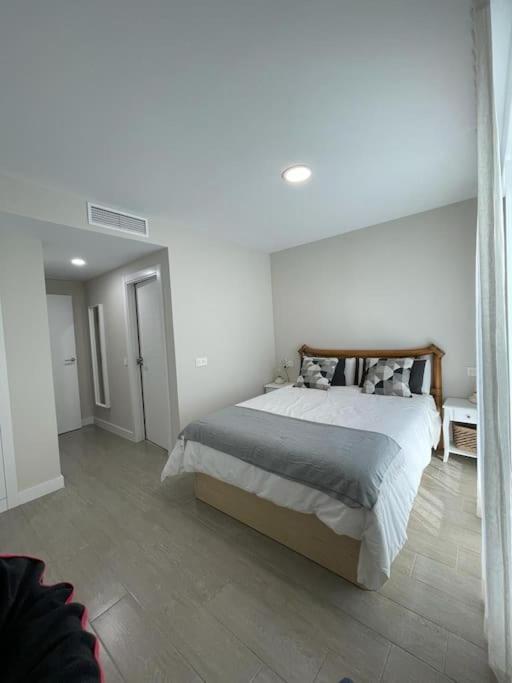 Apartamento Duna Beach Primera Linea De Playa Torrox Luaran gambar