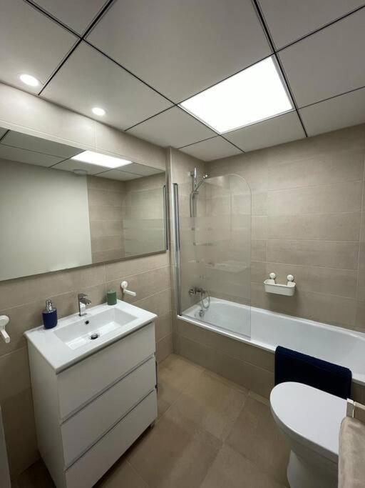 Apartamento Duna Beach Primera Linea De Playa Torrox Luaran gambar