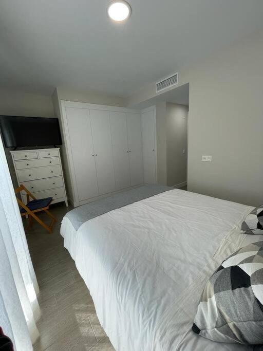 Apartamento Duna Beach Primera Linea De Playa Torrox Luaran gambar