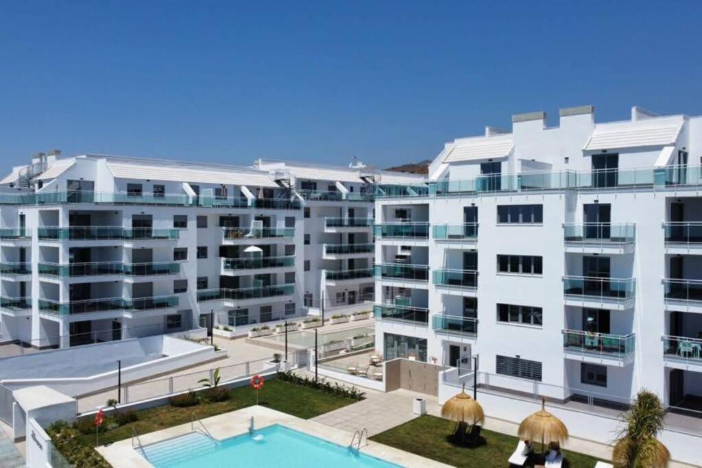 Apartamento Duna Beach Primera Linea De Playa Torrox Luaran gambar